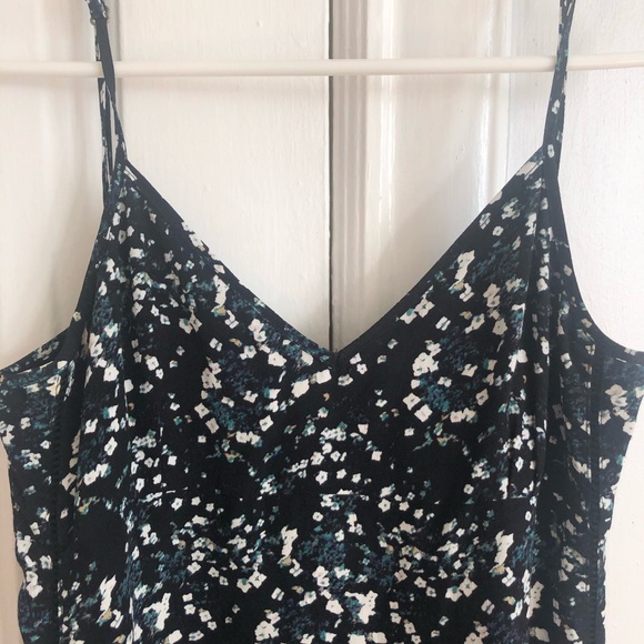 Aritzia (Sunday Best) Floral Dress - Size 6 - Picture 2 of 6
